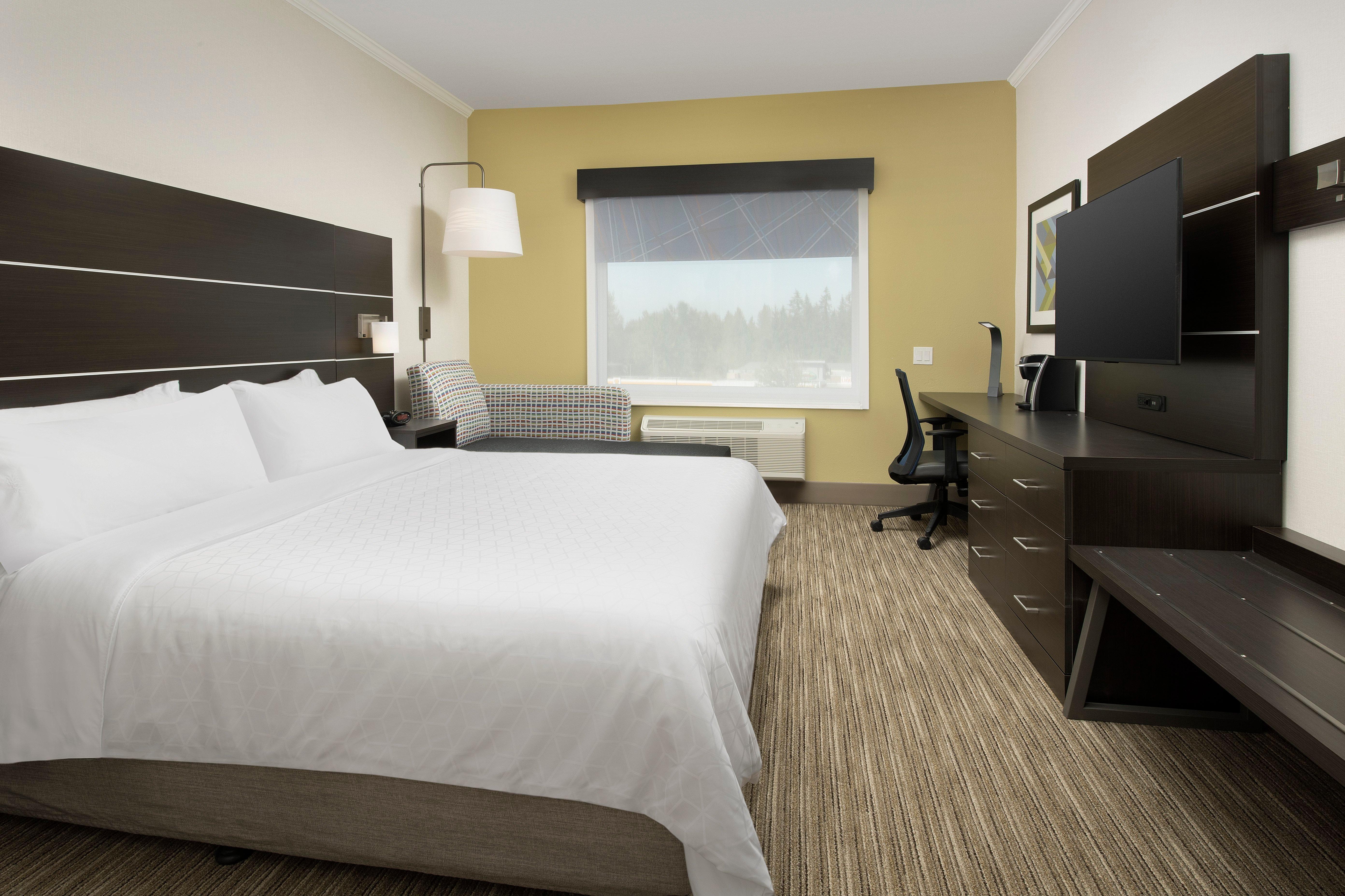 Holiday Inn Express Puyallup By Ihg Exterior photo